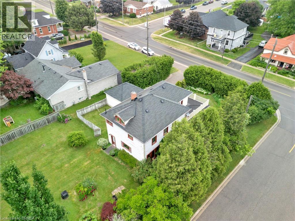 13 Main Street N, St. George, Ontario  N0E 1N0 - Photo 2 - 40771570