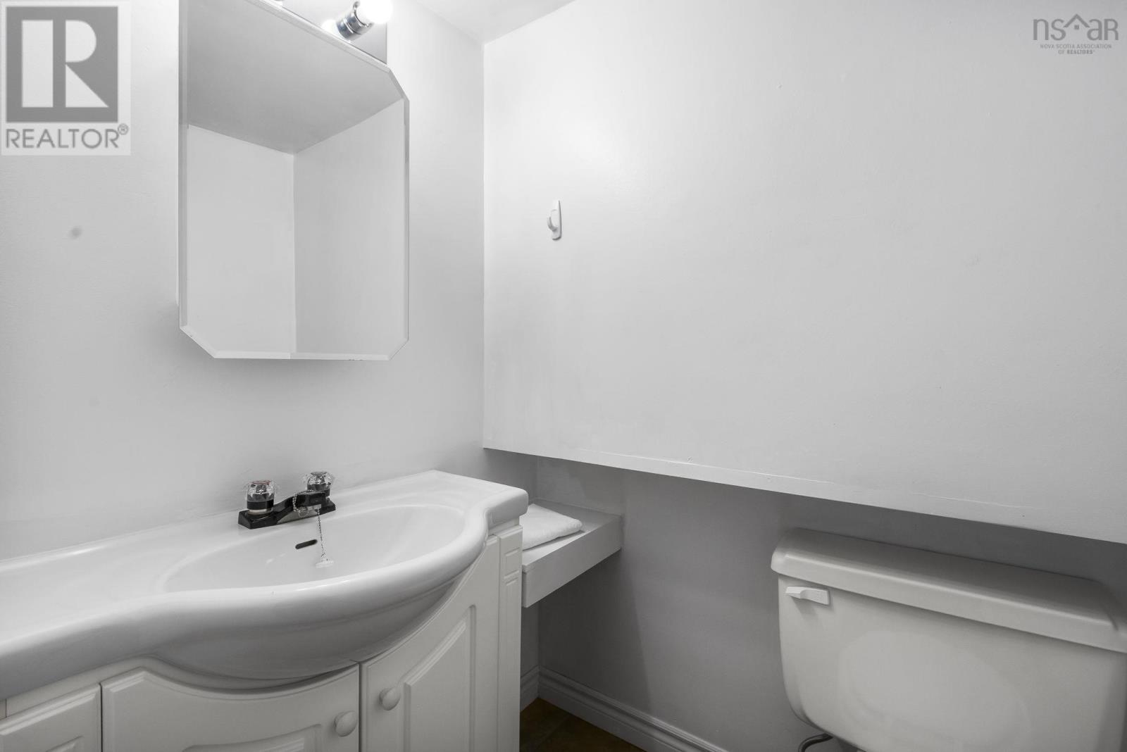 47 Hampton Green, Cole Harbour, Nova Scotia  B2V 1Y4 - Photo 22 - 202526392