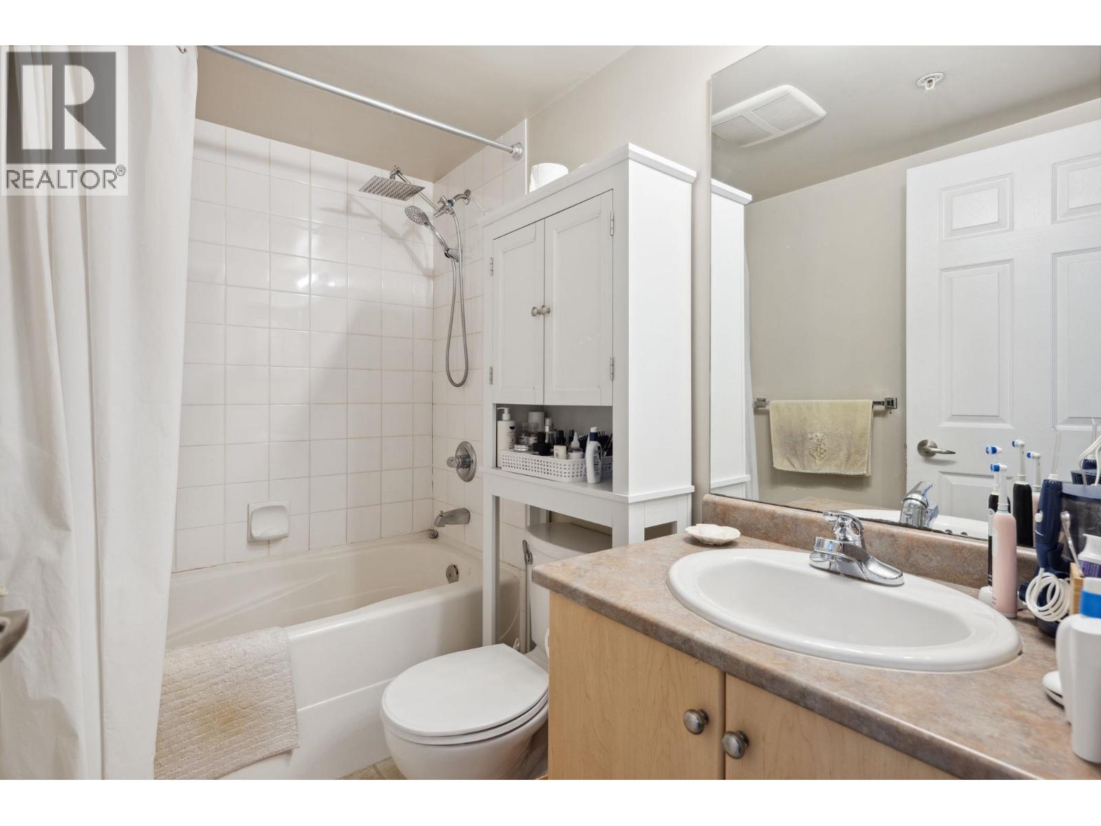 3219 240 Sherbrooke Street, New Westminster, British Columbia  V3L 0A4 - Photo 13 - R3061463