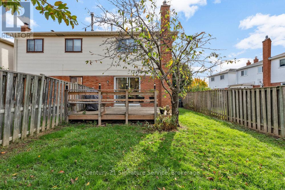 80 Dutch Crescent, Brampton, Ontario  L6Y 3X1 - Photo 42 - W12478430