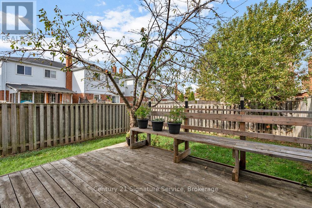 80 Dutch Crescent, Brampton, Ontario  L6Y 3X1 - Photo 39 - W12478430