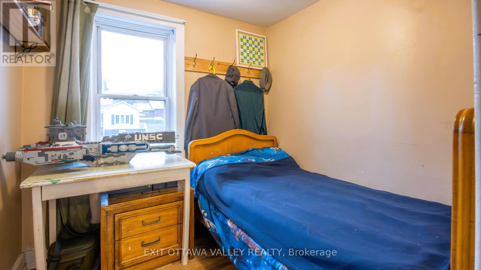 28 Paugh Lake Road, Madawaska Valley, Ontario  K0J 1B0 - Photo 30 - X12484108