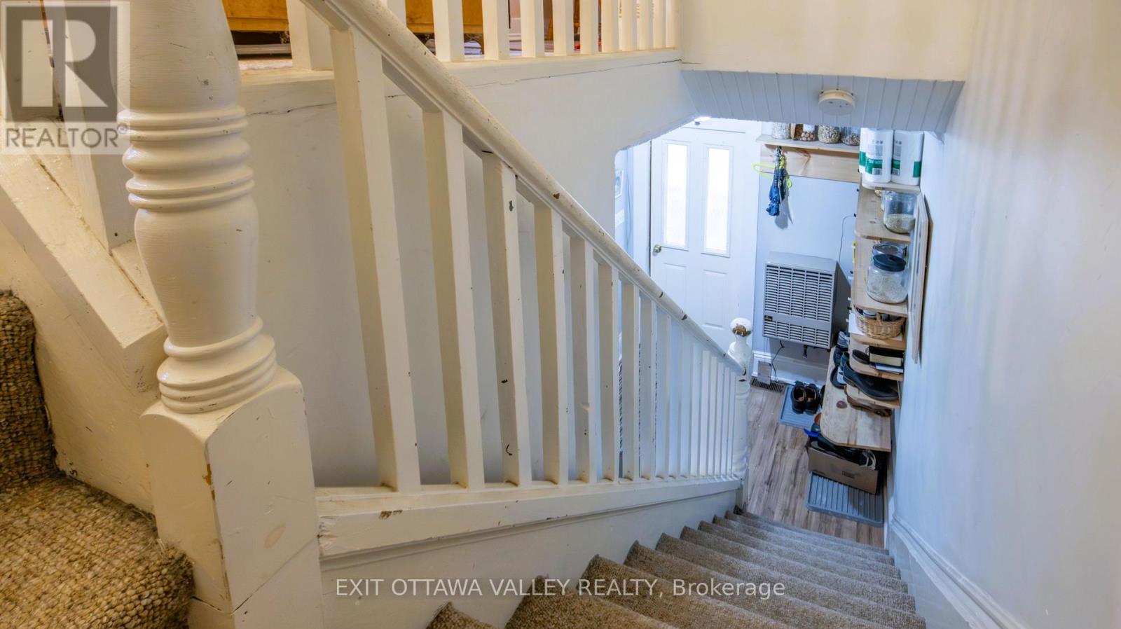 28 Paugh Lake Road, Madawaska Valley, Ontario  K0J 1B0 - Photo 31 - X12484108