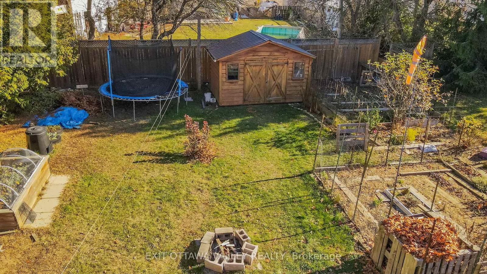 28 Paugh Lake Road, Madawaska Valley, Ontario  K0J 1B0 - Photo 7 - X12484108