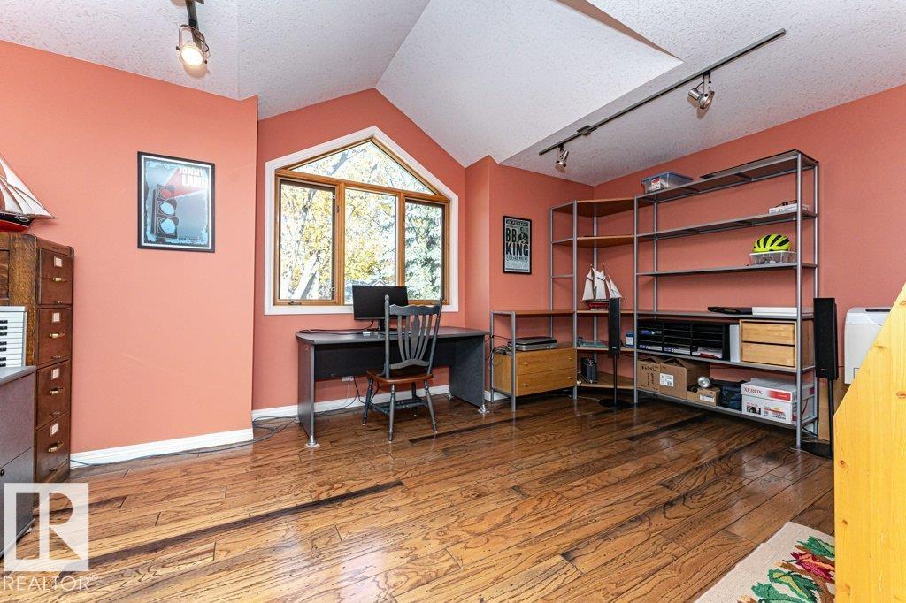 11531 78 Av Nw, Edmonton, Alberta  T6G 0N4 - Photo 17 - E4463646