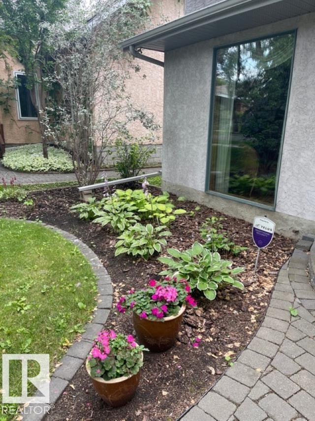 11531 78 Av Nw, Edmonton, Alberta  T6G 0N4 - Photo 2 - E4463646