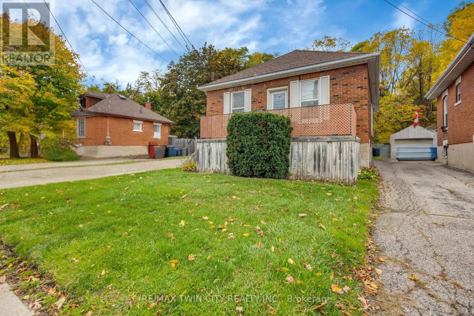 124 Elizabeth Street, Guelph, Ontario  N1E 2X3 - Photo 31 - X12484067