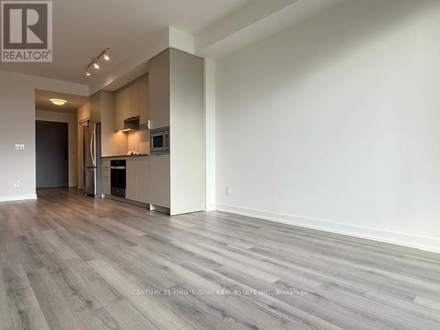 508 - 3701 Trafalgar Road, Oakville, Ontario  L6H 8C6 - Photo 3 - W12483744