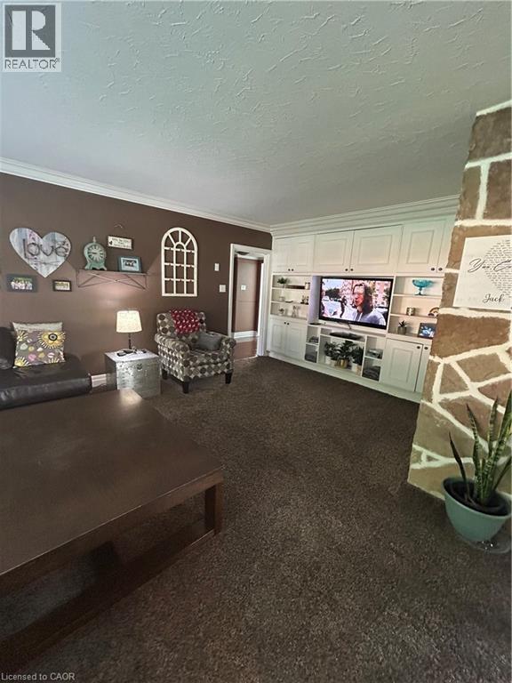 Photo 13 at 34 Queensway Drive, Brantford Photo 13 at 34 Queensway Drive, Brantford