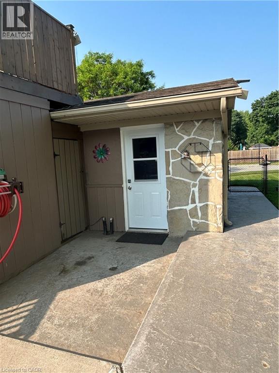 Photo 40 at 34 Queensway Drive, Brantford Photo 40 at 34 Queensway Drive, Brantford