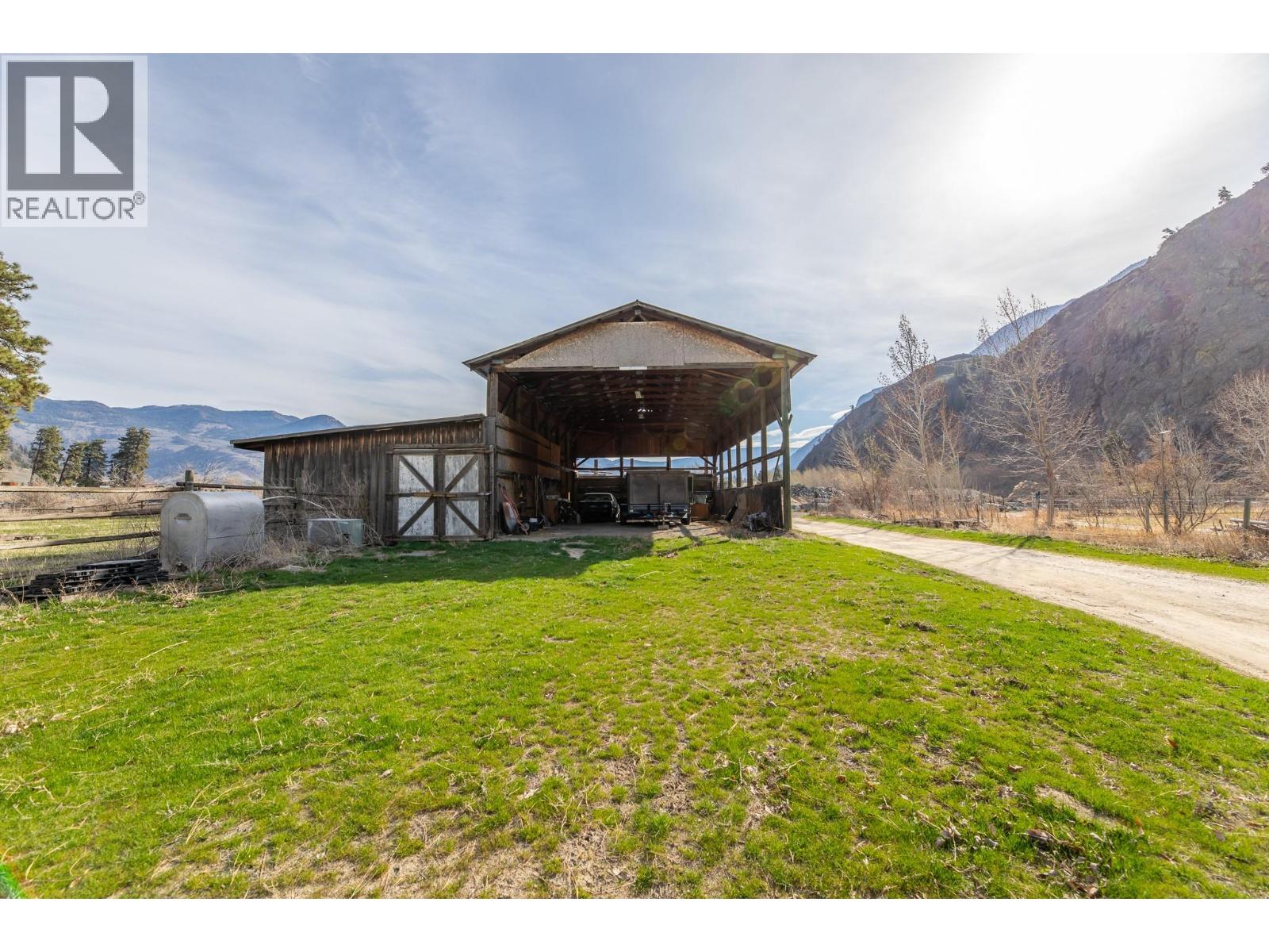 3210 / 3208 Cory Road, Keremeos, British Columbia  V0H 1N0 - Photo 33 - 10339386