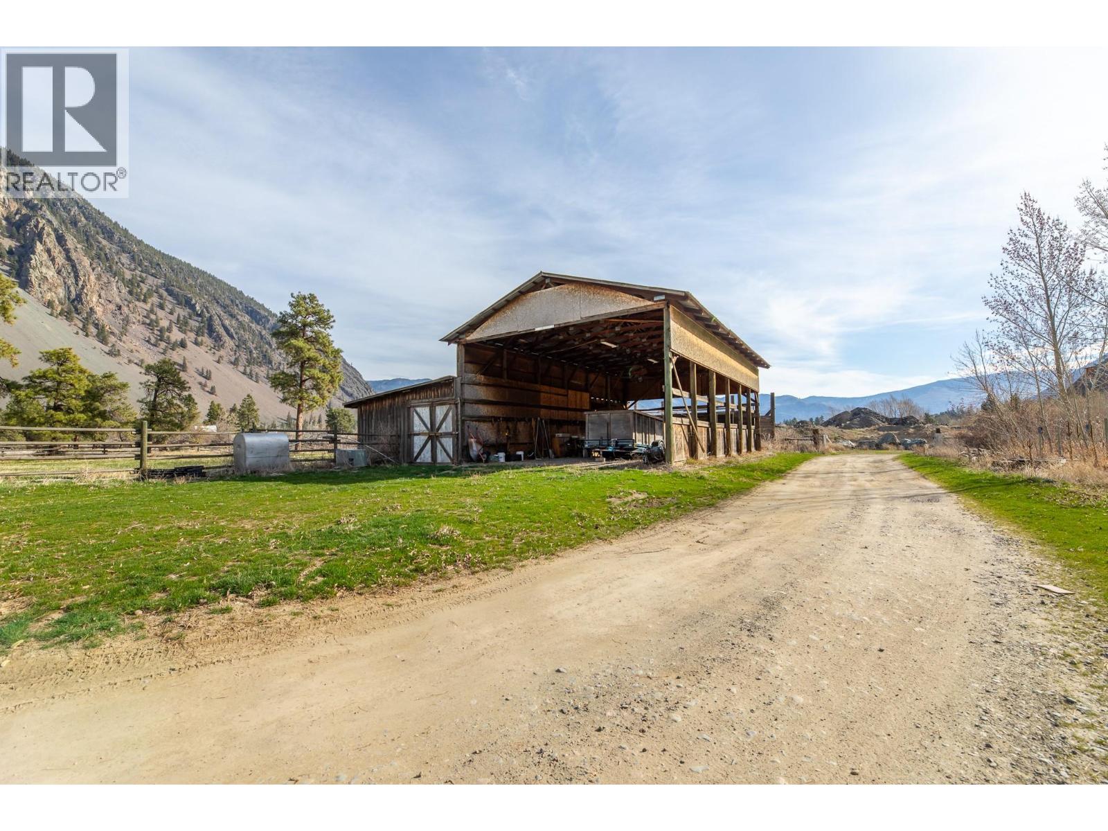3210 / 3208 Cory Road, Keremeos, British Columbia  V0H 1N0 - Photo 41 - 10339386