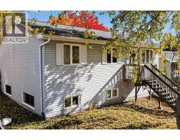 18-20 Gloucester, moncton, New Brunswick