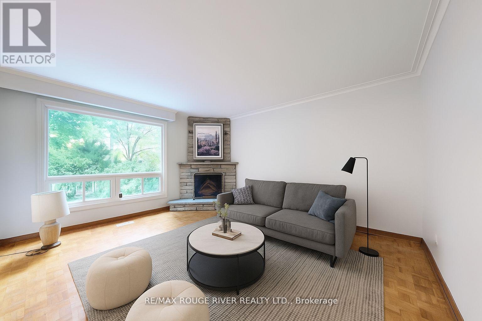 9 Comrie Terrace, Toronto, Ontario  M1M 3T1 - Photo 5 - E12484081