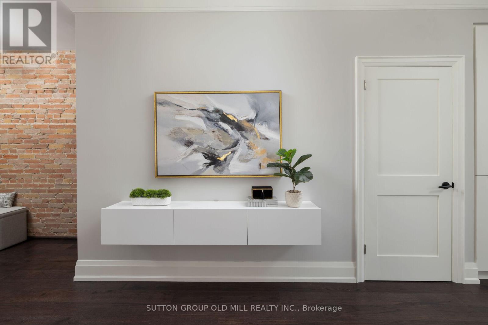 69 Peterborough Avenue, Toronto, Ontario  M6H 2L2 - Photo 18 - W12463083