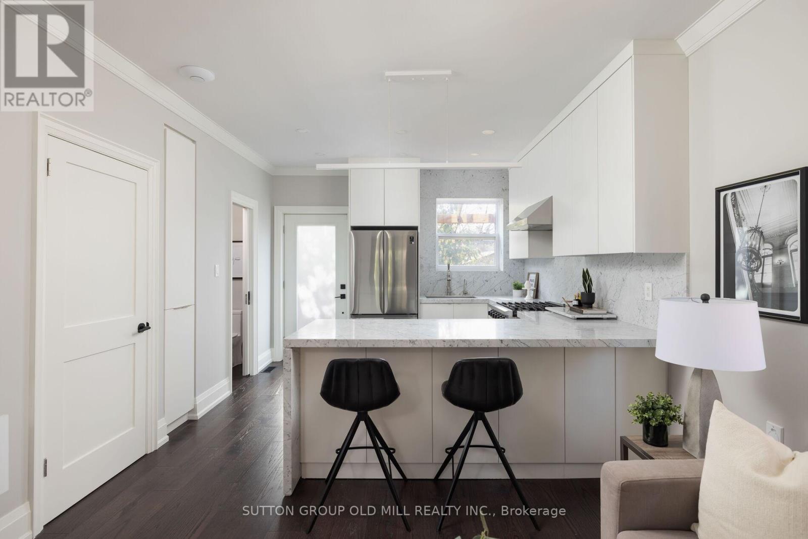 69 Peterborough Avenue, Toronto, Ontario  M6H 2L2 - Photo 19 - W12463083