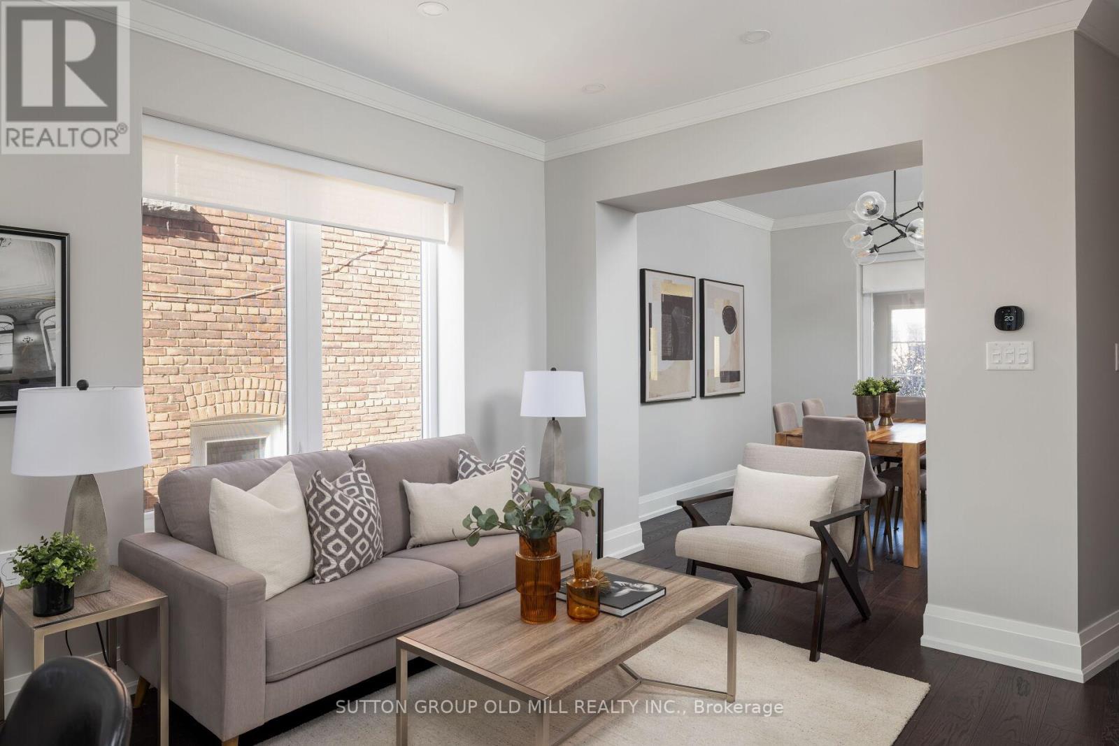 69 Peterborough Avenue, Toronto, Ontario  M6H 2L2 - Photo 16 - W12463083