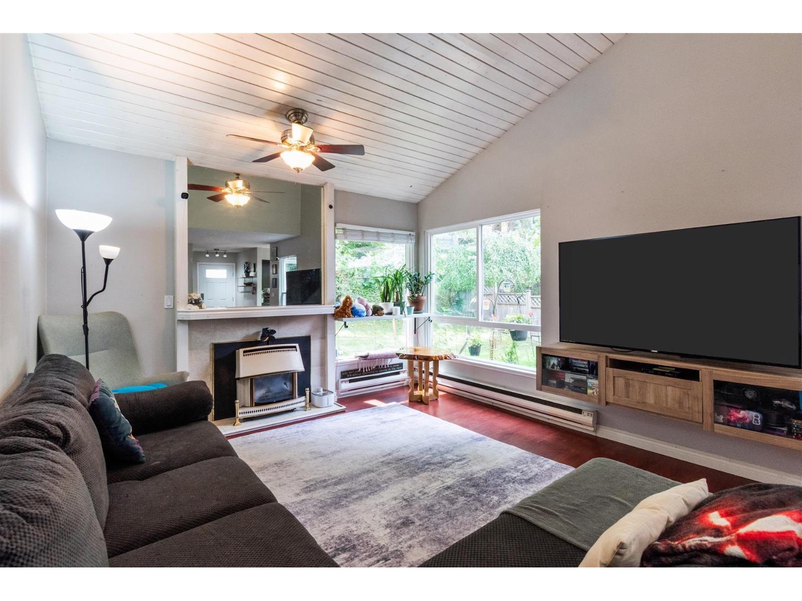 6217 E GREENSIDE DRIVE, Surrey, British Columbia