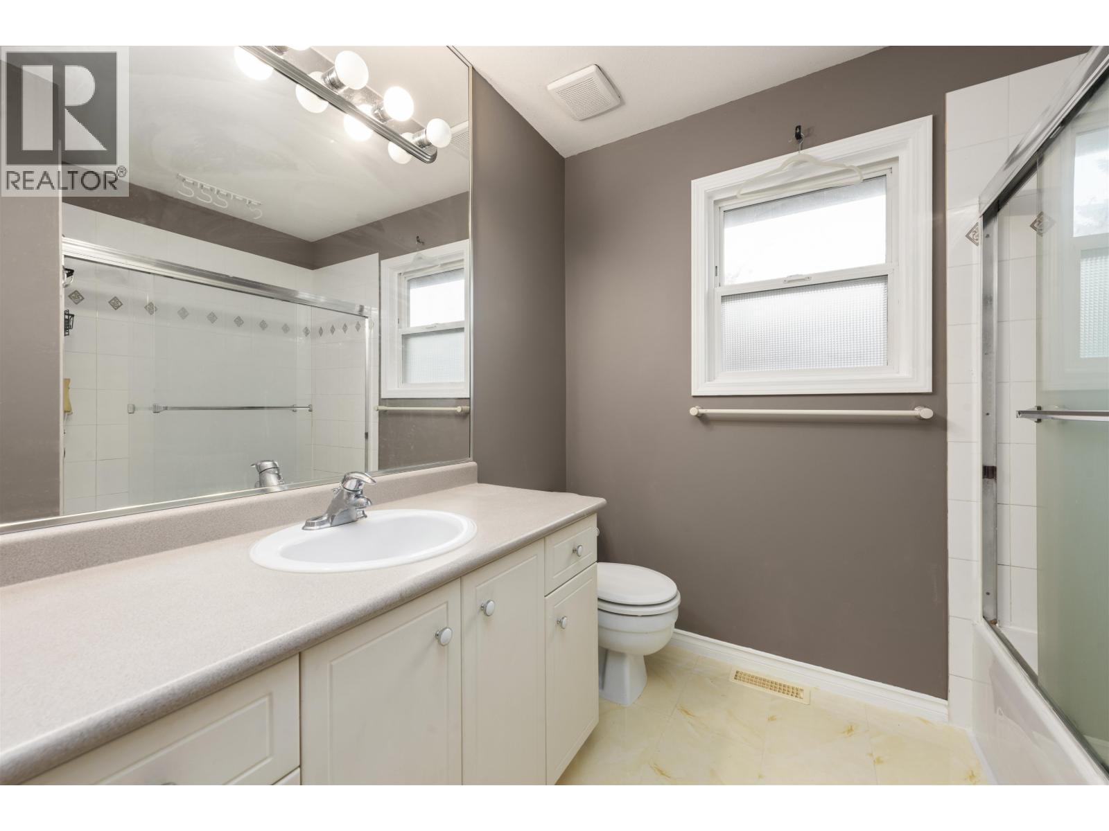 10231 Cambie Road, Richmond, British Columbia  V6X 4A4 - Photo 30 - R3062069