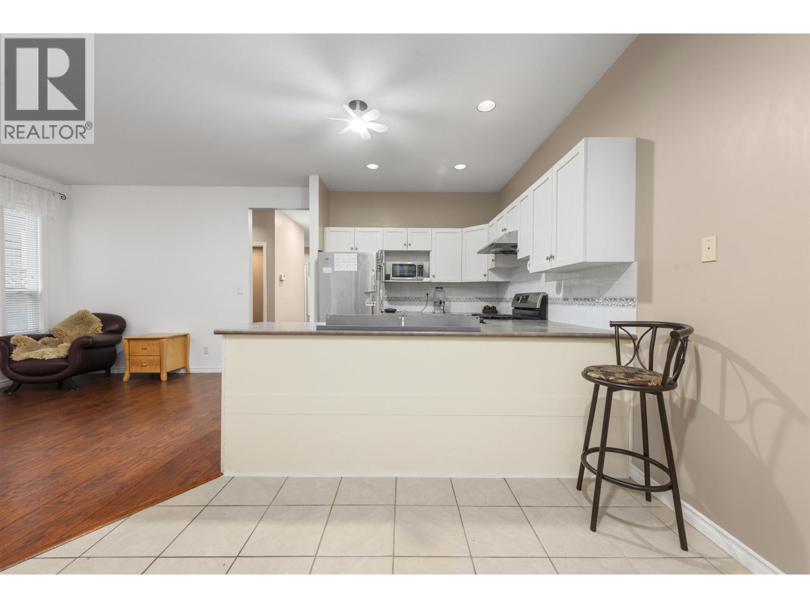 10231 Cambie Road, Richmond, British Columbia  V6X 4A4 - Photo 18 - R3062069