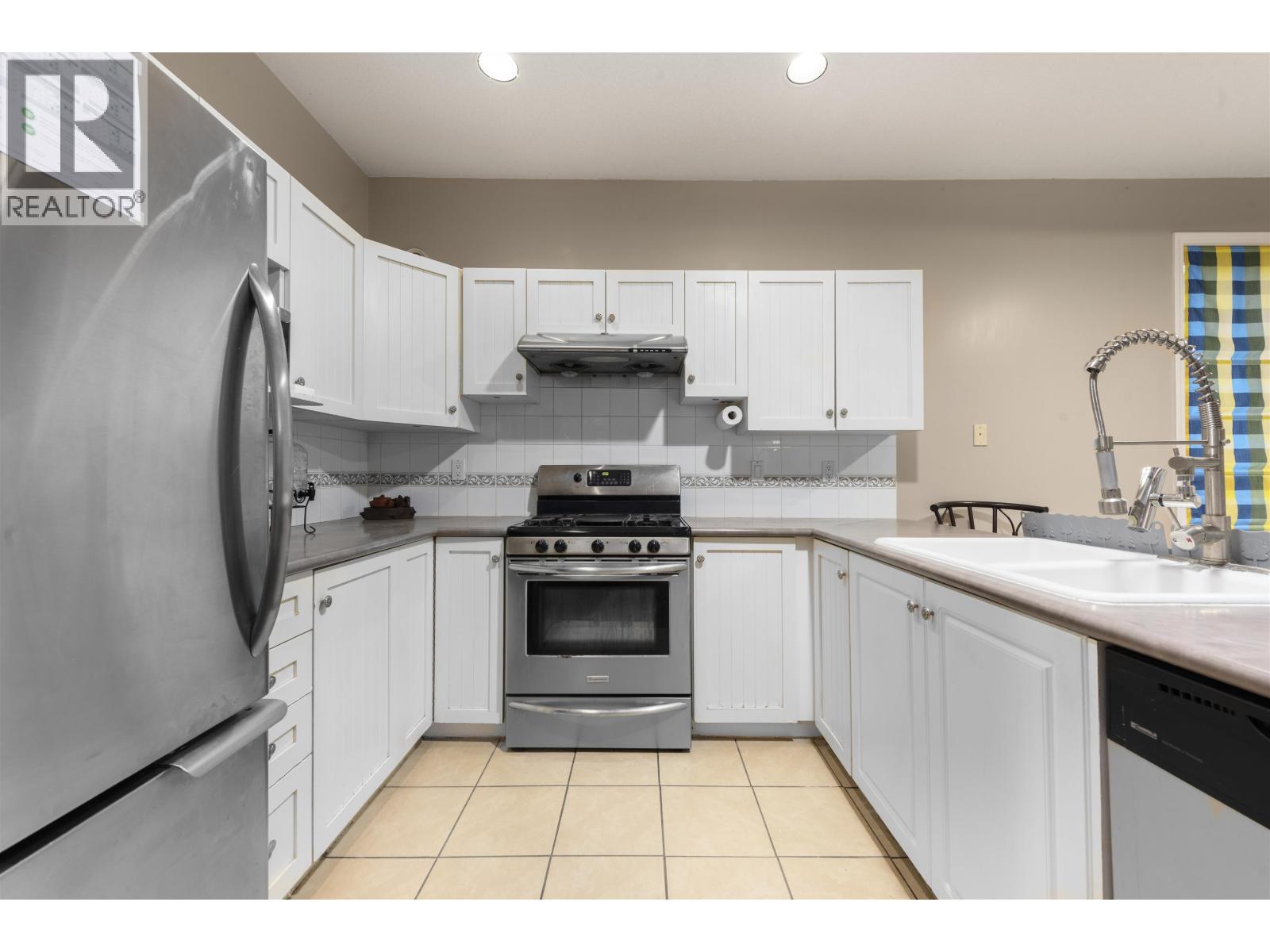 10231 Cambie Road, Richmond, British Columbia  V6X 4A4 - Photo 14 - R3062069