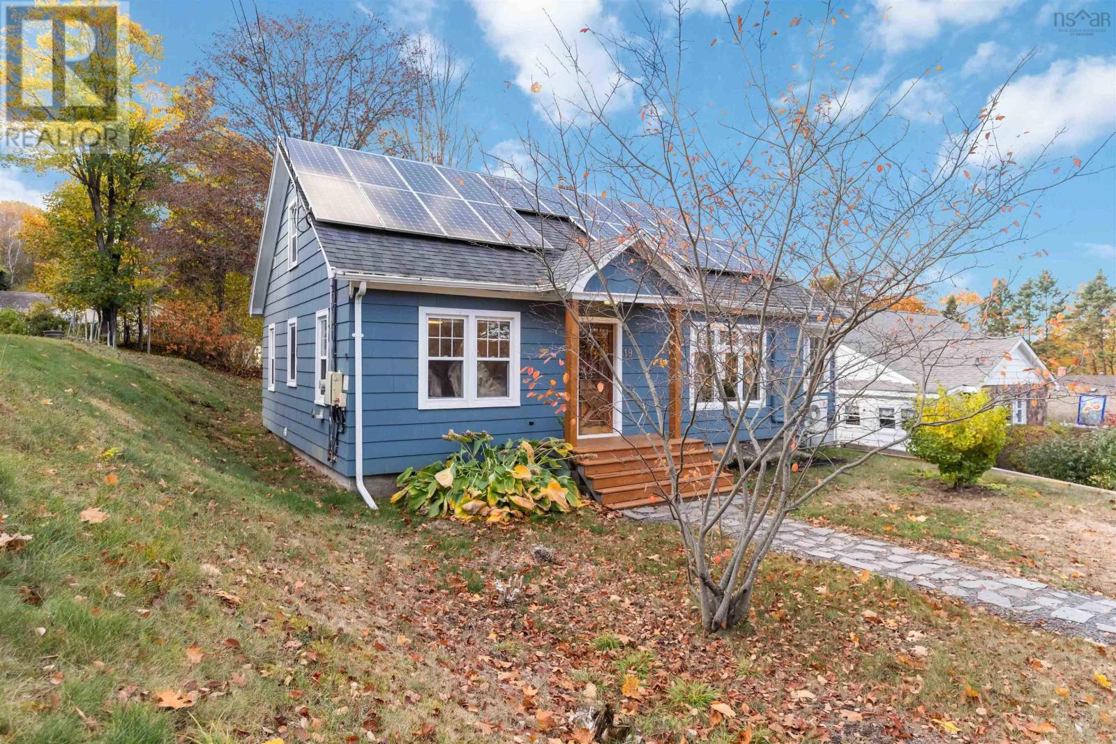 19 Glenview Avenue, Kentville, Nova Scotia  B4N 2R4 - Photo 2 - 202526650