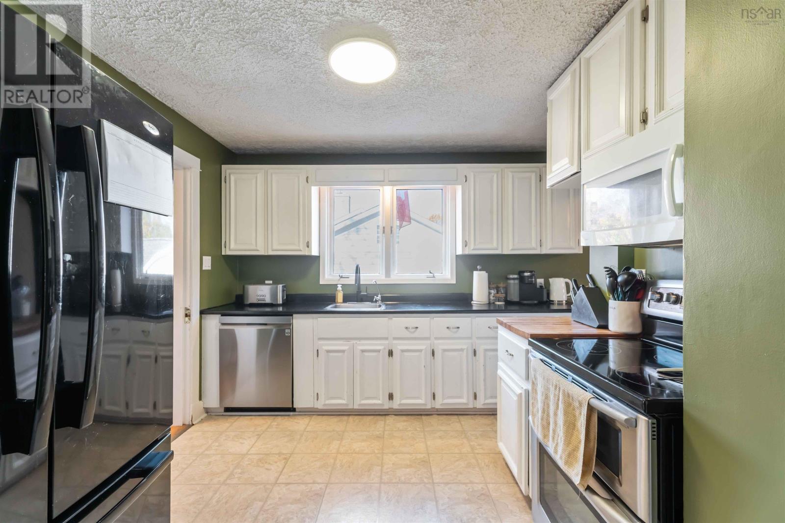 19 Glenview Avenue, Kentville, Nova Scotia  B4N 2R4 - Photo 17 - 202526650