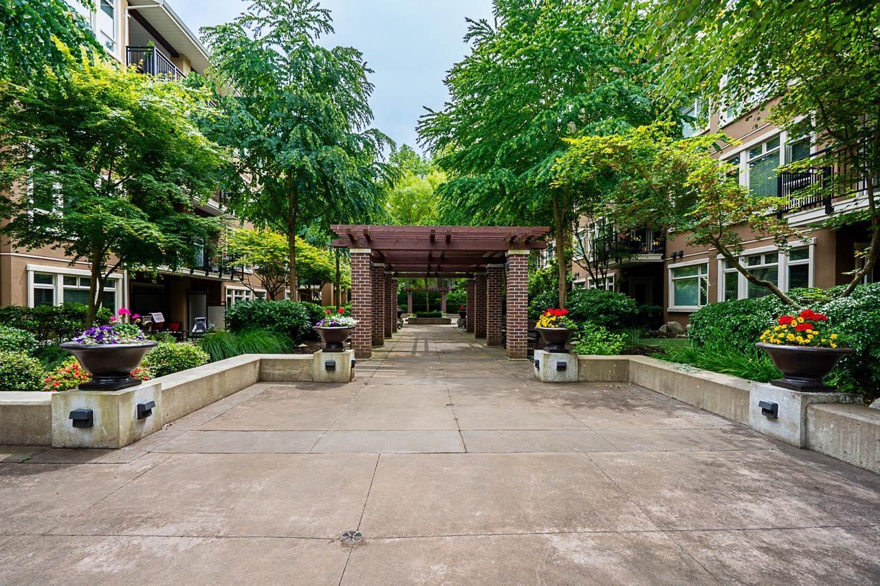 309 1975 154 Street, Surrey, British Columbia  V4A 4S2 - Photo 1 - R3062048
