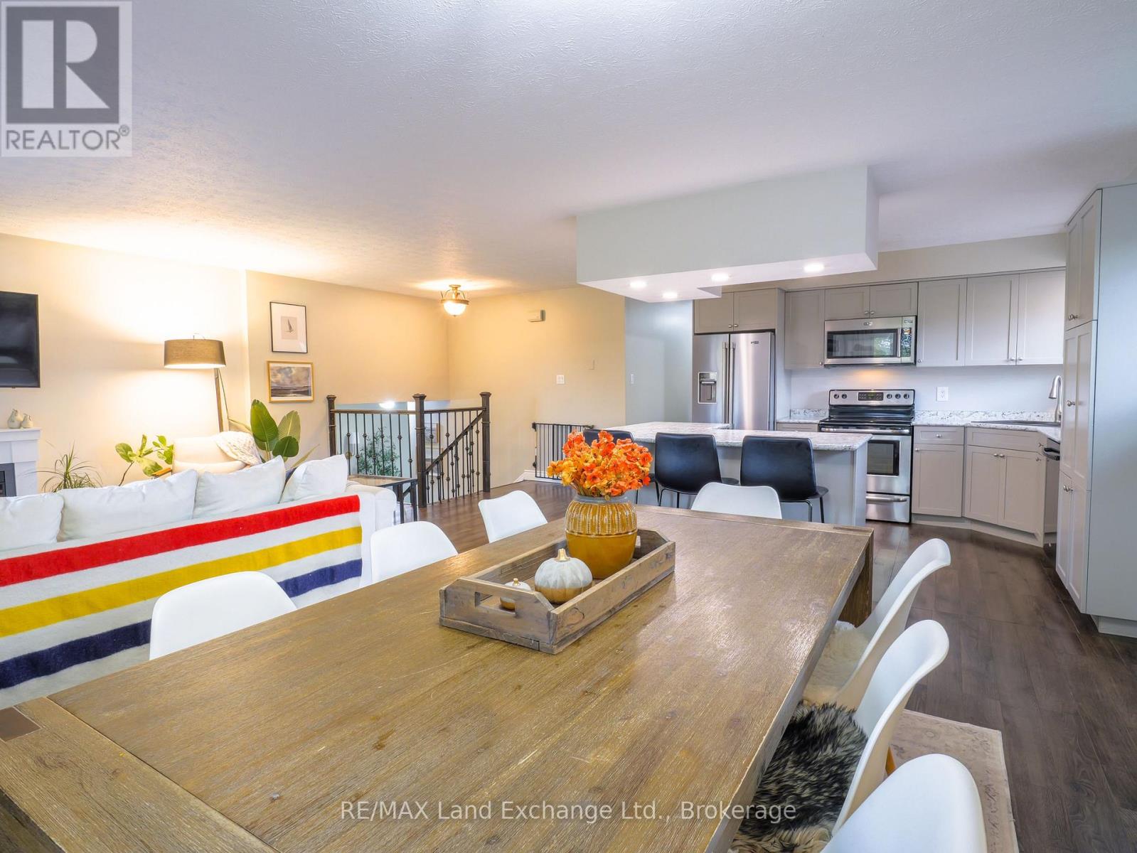 829 Highland Street, Saugeen Shores, Ontario  N0H 2C2 - Photo 14 - X12484241