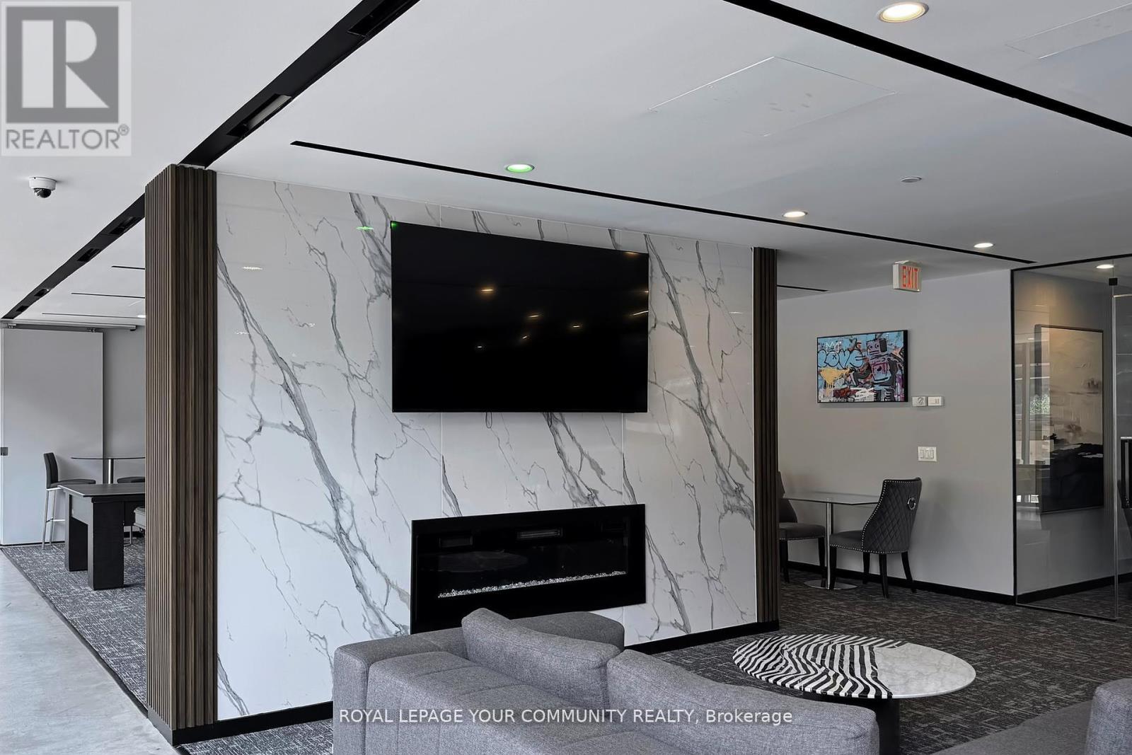 Ph10 - 32 Trolley Crescent, Toronto, Ontario  M5A 0E8 - Photo 47 - C12484094