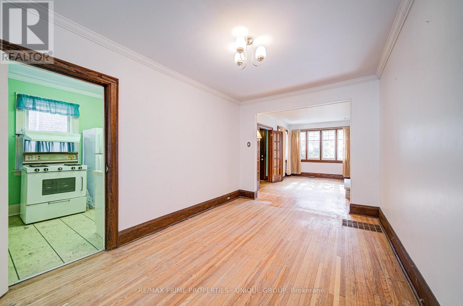 156 Brookdale Avenue, Toronto, Ontario  M5M 1P5 - Photo 16 - C12484105