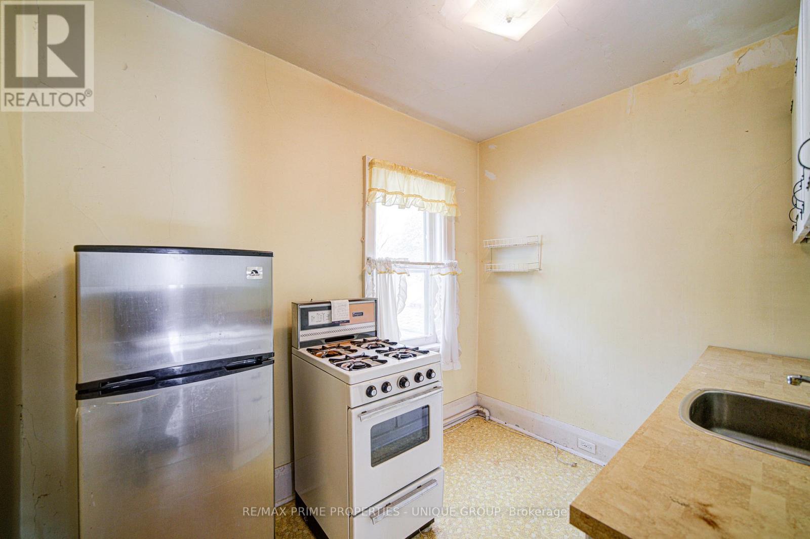 156 Brookdale Avenue, Toronto, Ontario  M5M 1P5 - Photo 21 - C12484105
