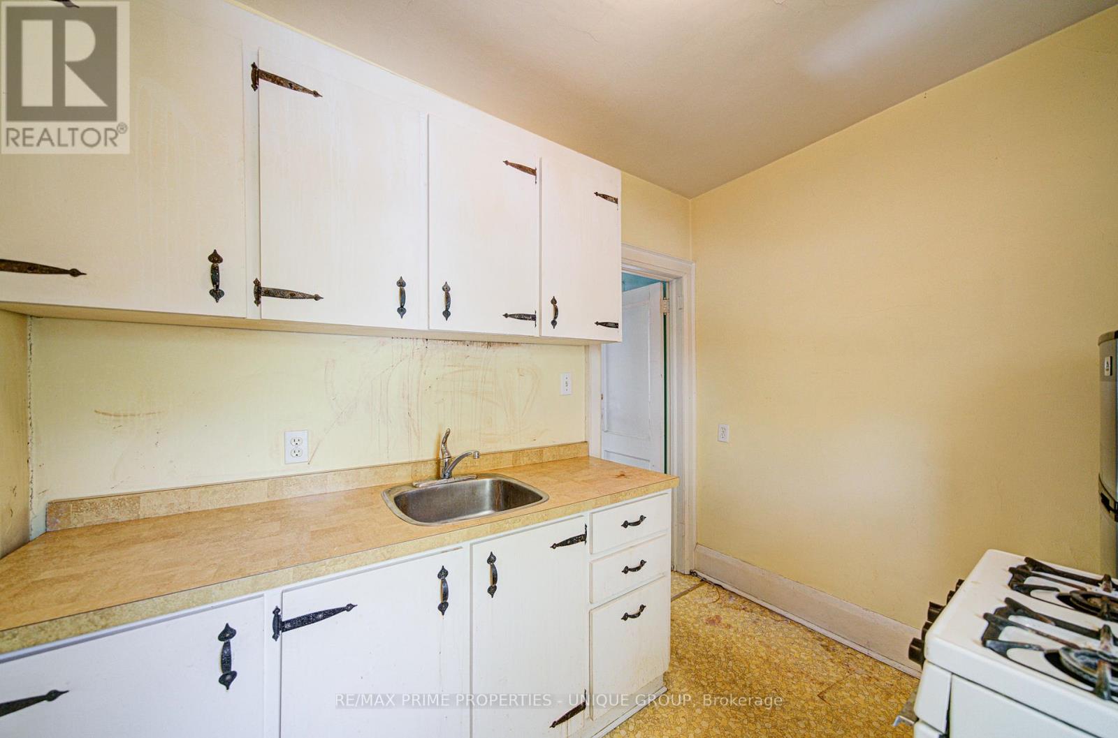 156 Brookdale Avenue, Toronto, Ontario  M5M 1P5 - Photo 23 - C12484105