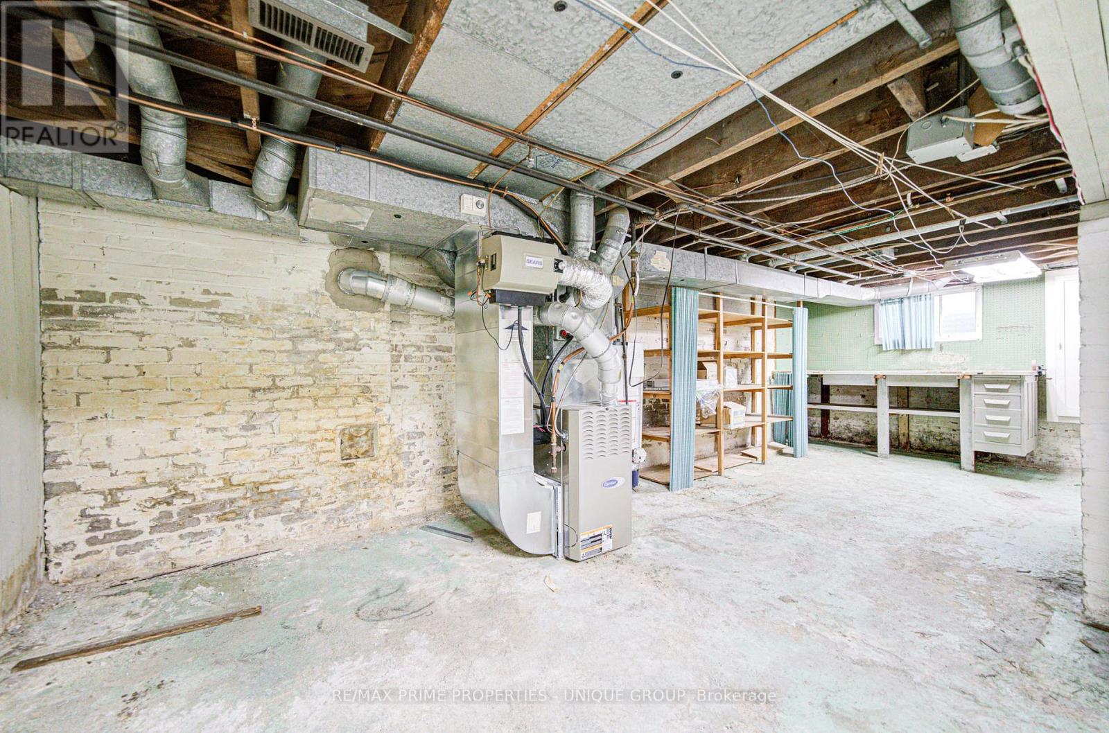 156 Brookdale Avenue, Toronto, Ontario  M5M 1P5 - Photo 34 - C12484105