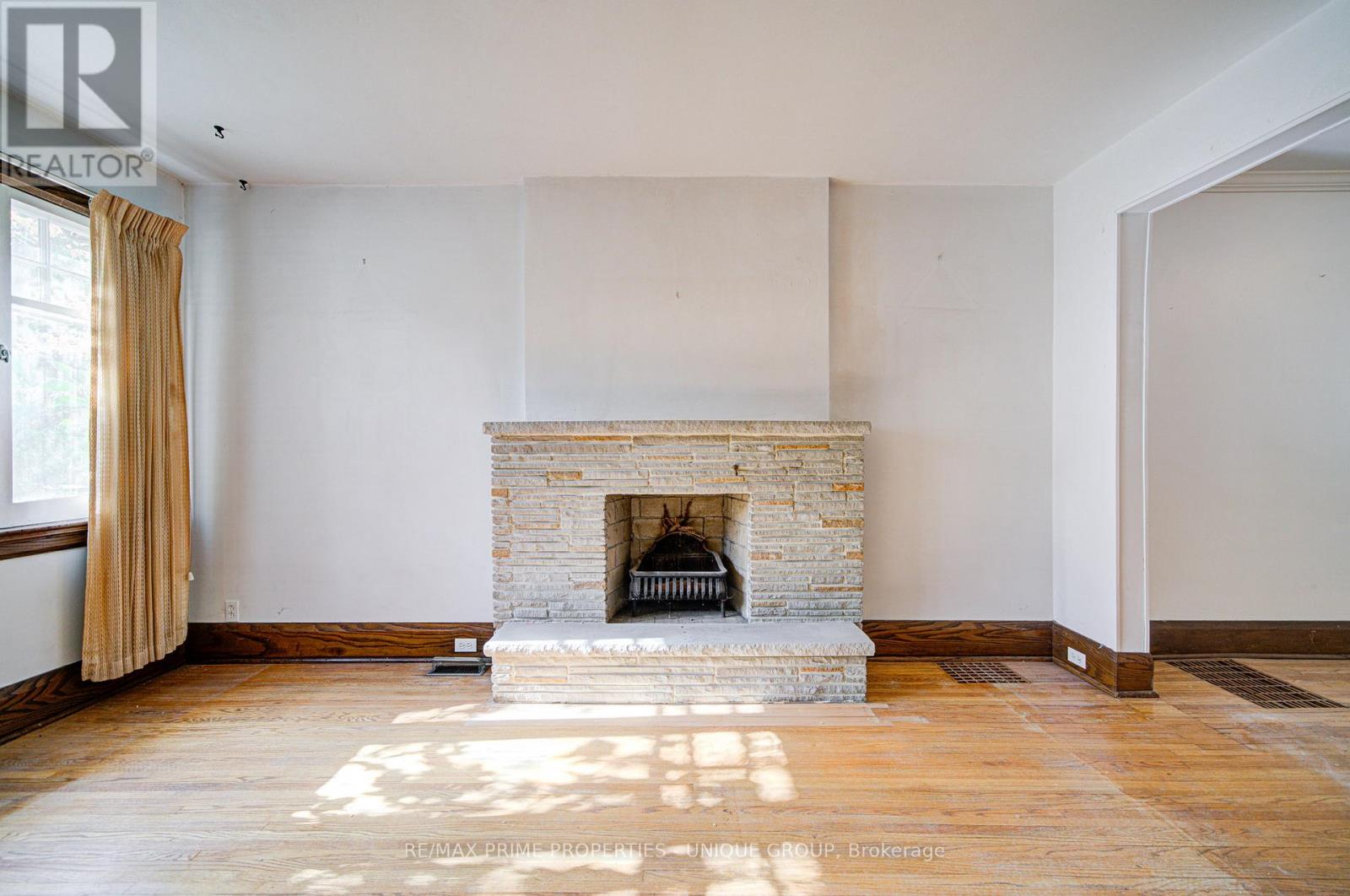 156 Brookdale Avenue, Toronto, Ontario  M5M 1P5 - Photo 7 - C12484105
