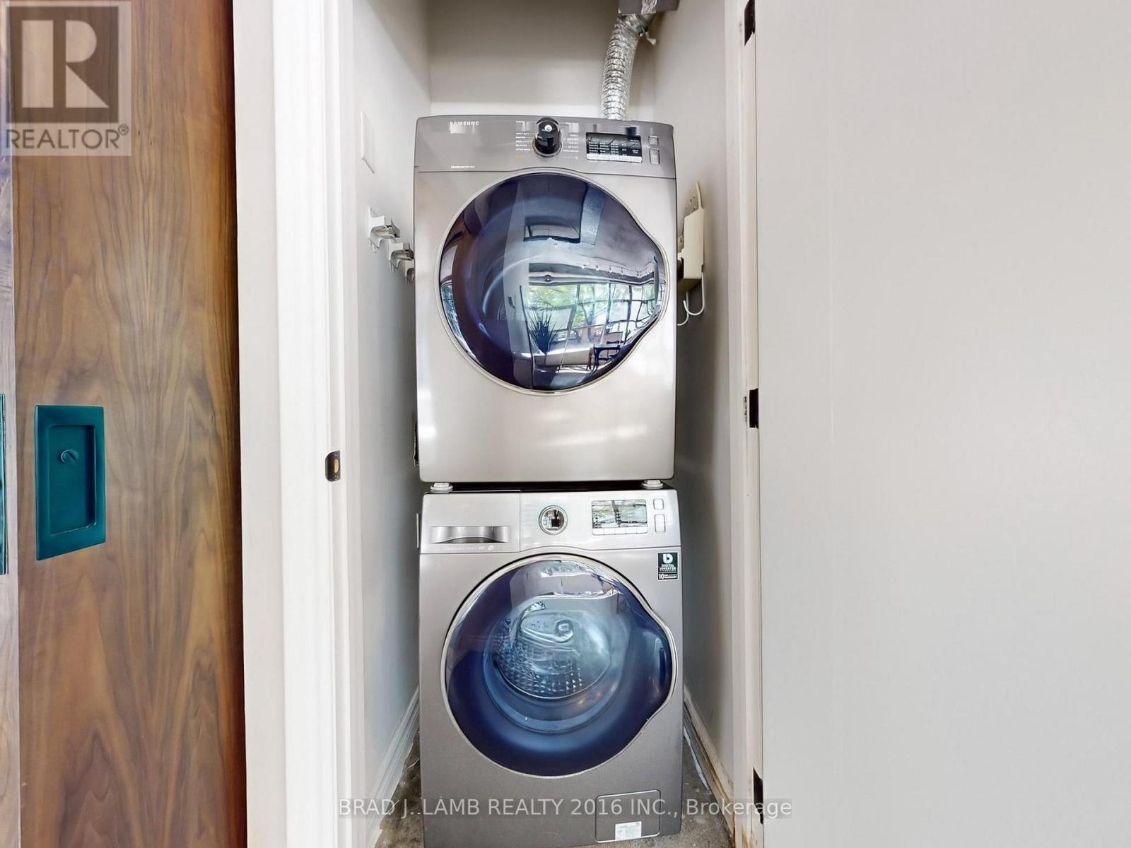 305 - 29 Camden Street, Toronto, Ontario  M5V 3N3 - Photo 22 - C12484125