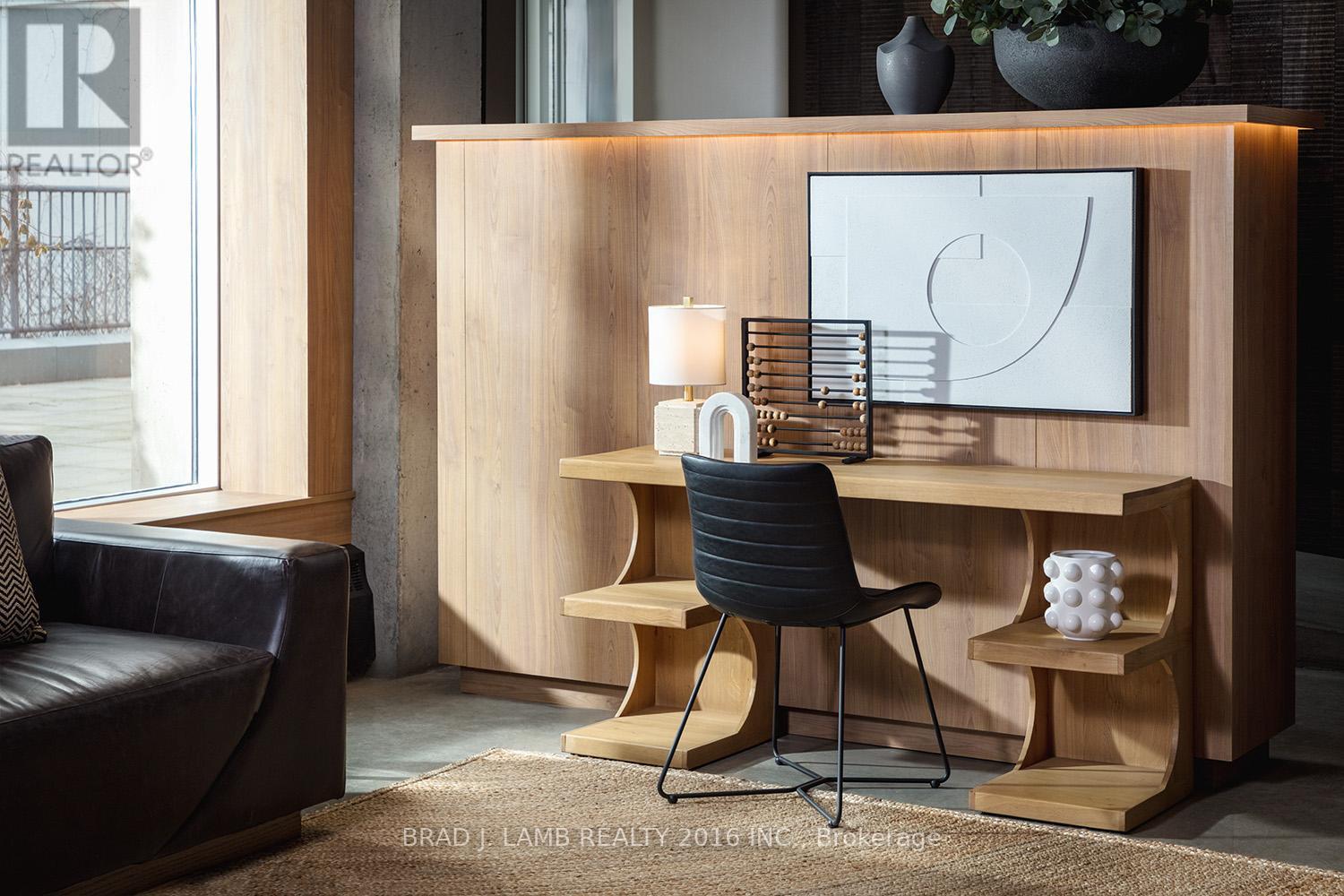 305 - 29 Camden Street, Toronto, Ontario  M5V 3N3 - Photo 23 - C12484125