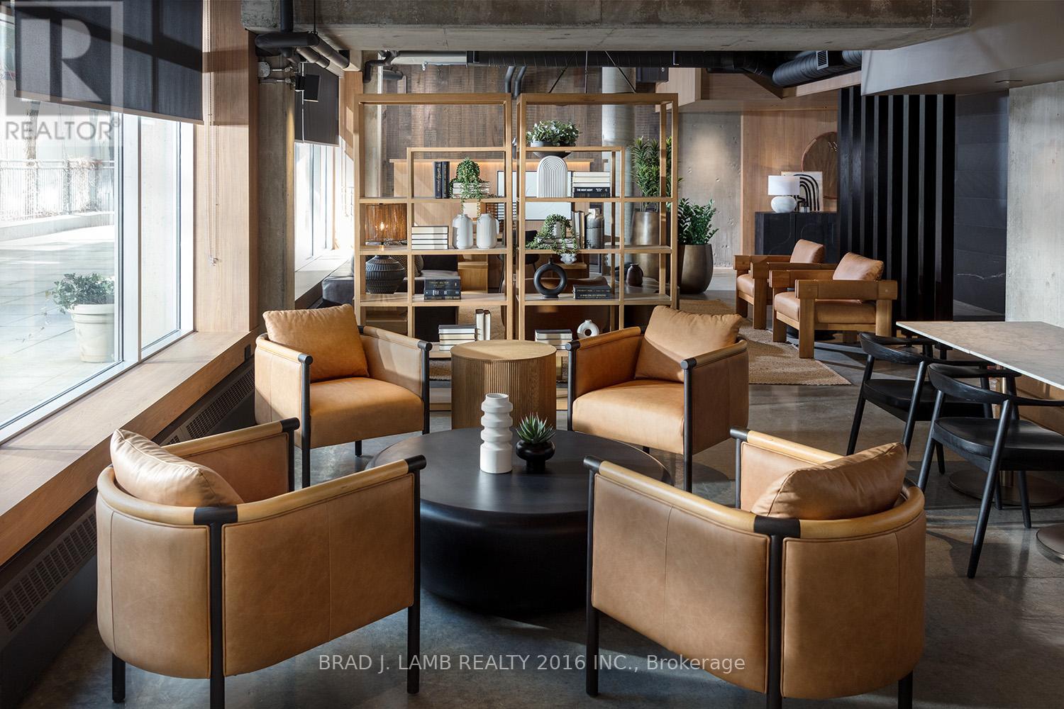 305 - 29 Camden Street, Toronto, Ontario  M5V 3N3 - Photo 28 - C12484125