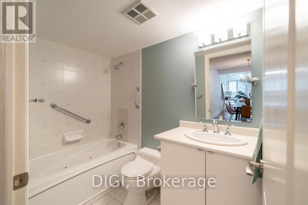 406 - 75 York Mills Road, Toronto, Ontario  M2P 2E7 - Photo 25 - C12484126