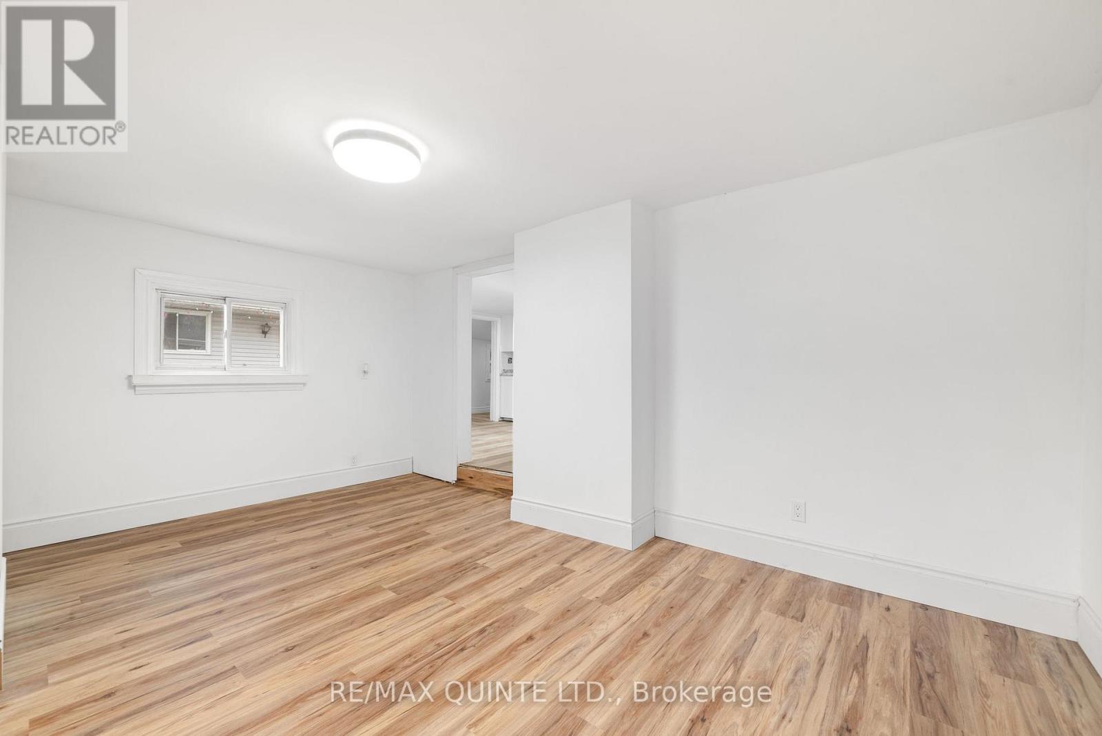 78 Wallbridge Cres Crescent, Belleville, Ontario  K8P 1Z4 - Photo 10 - X12484187