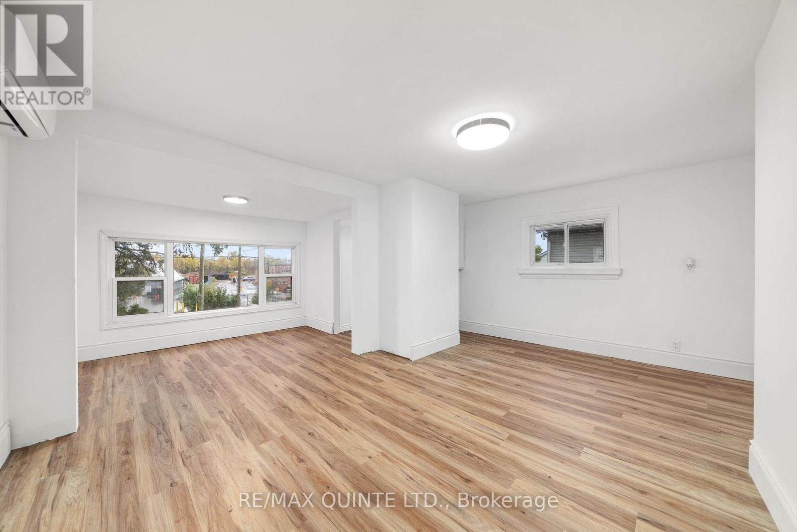 78 Wallbridge Cres Crescent, Belleville, Ontario  K8P 1Z4 - Photo 11 - X12484187