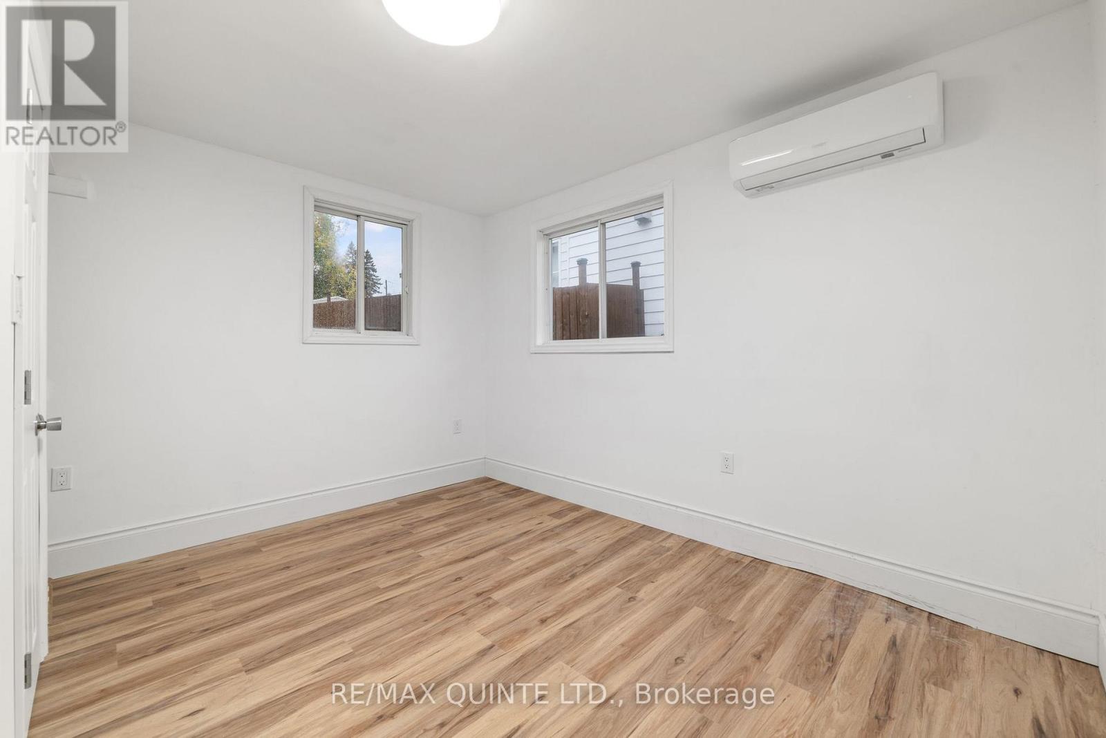 78 Wallbridge Cres Crescent, Belleville, Ontario  K8P 1Z4 - Photo 19 - X12484187