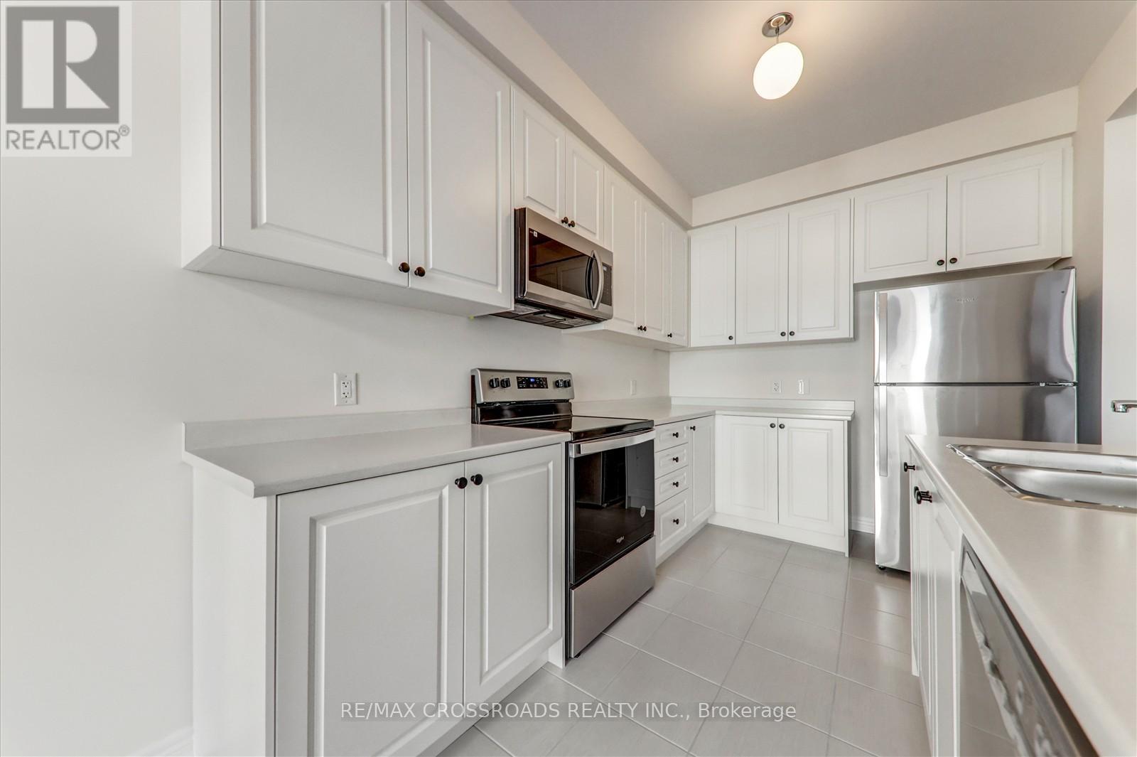 2077 Horace Duncan Crescent, Oshawa, Ontario  L1H 0H4 - Photo 13 - E12484109