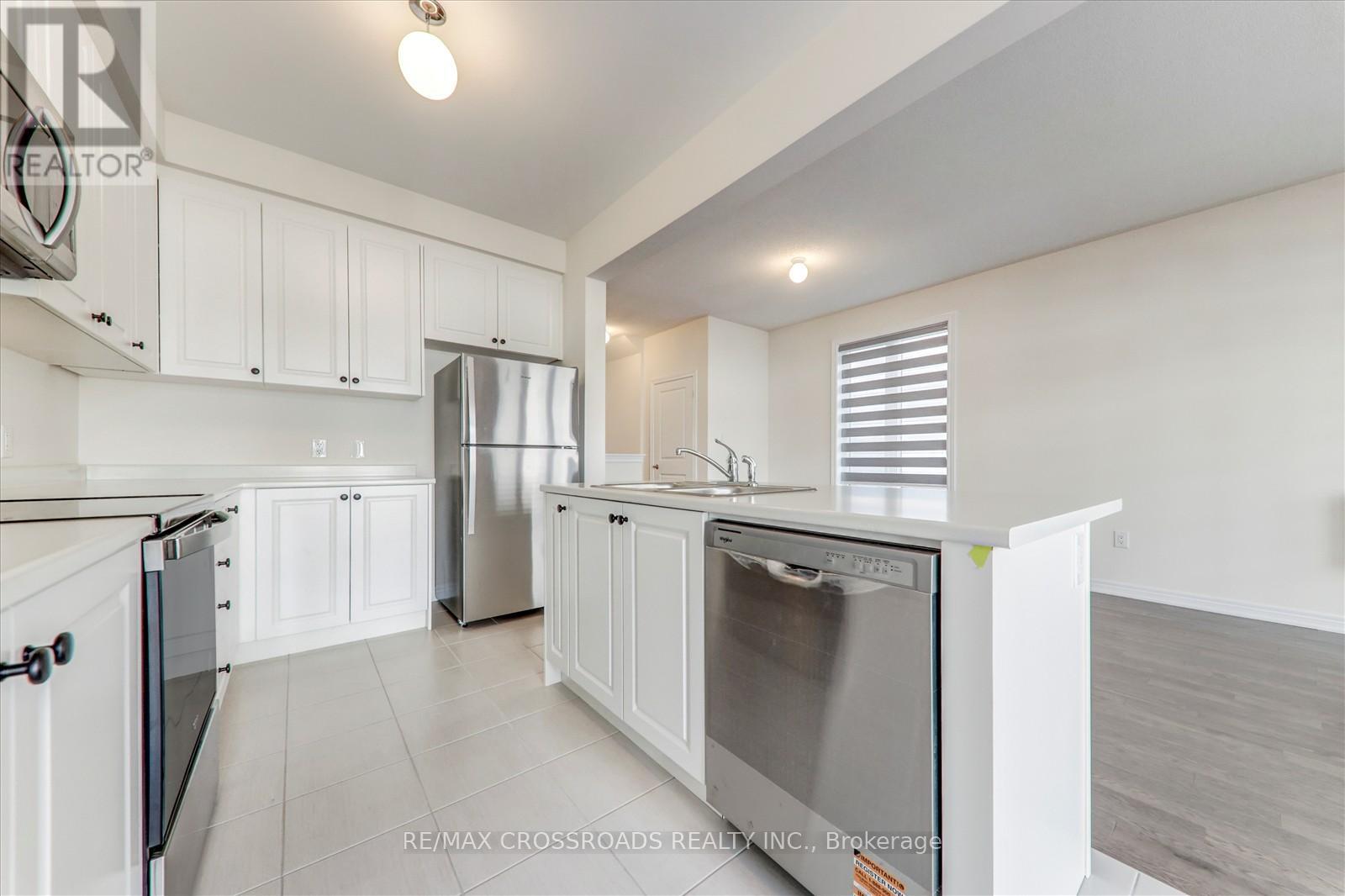 2077 Horace Duncan Crescent, Oshawa, Ontario  L1H 0H4 - Photo 14 - E12484109