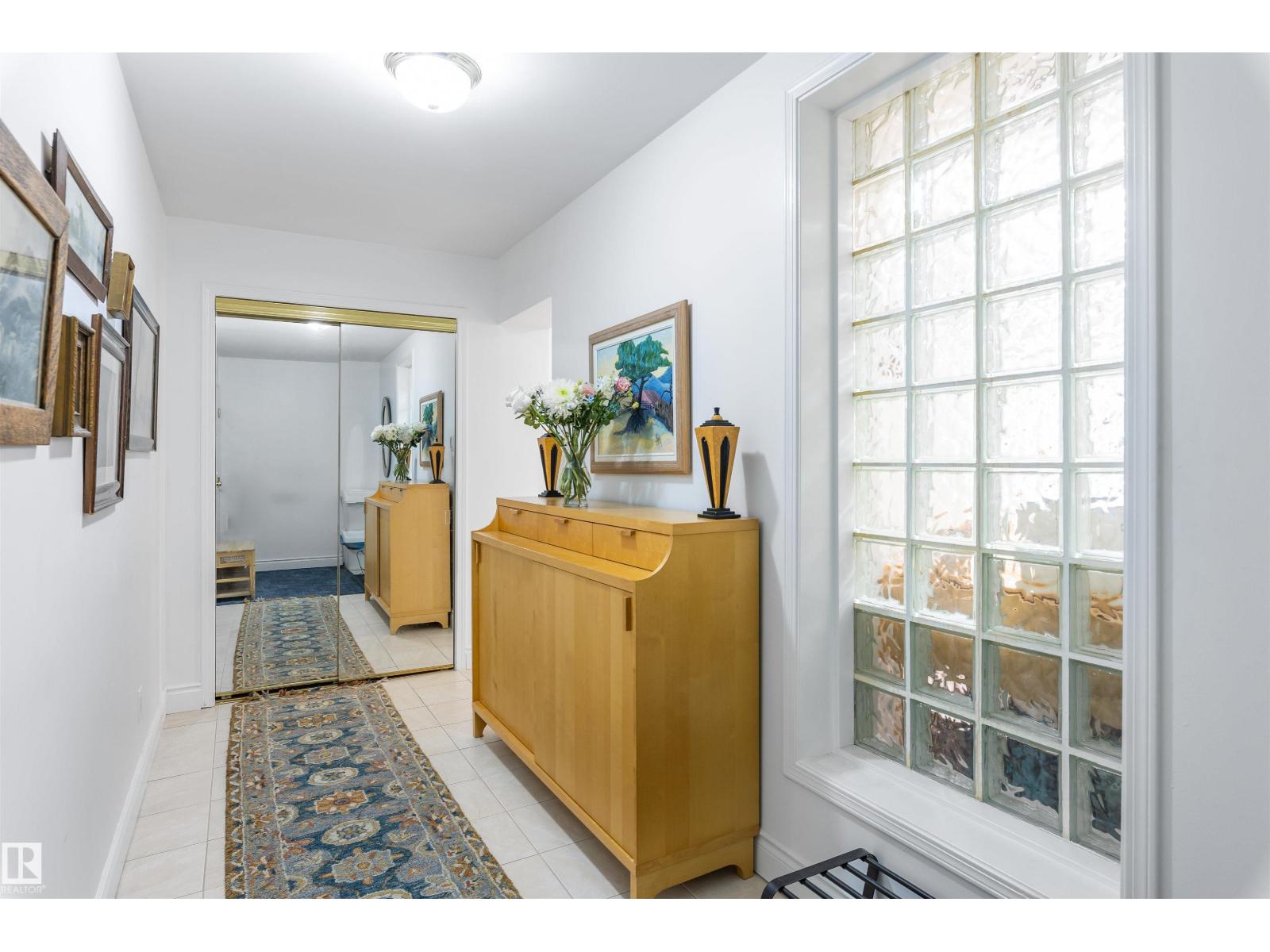 #205 9131 99 St Nw, Edmonton, Alberta  T6E 3V9 - Photo 4 - E4463647