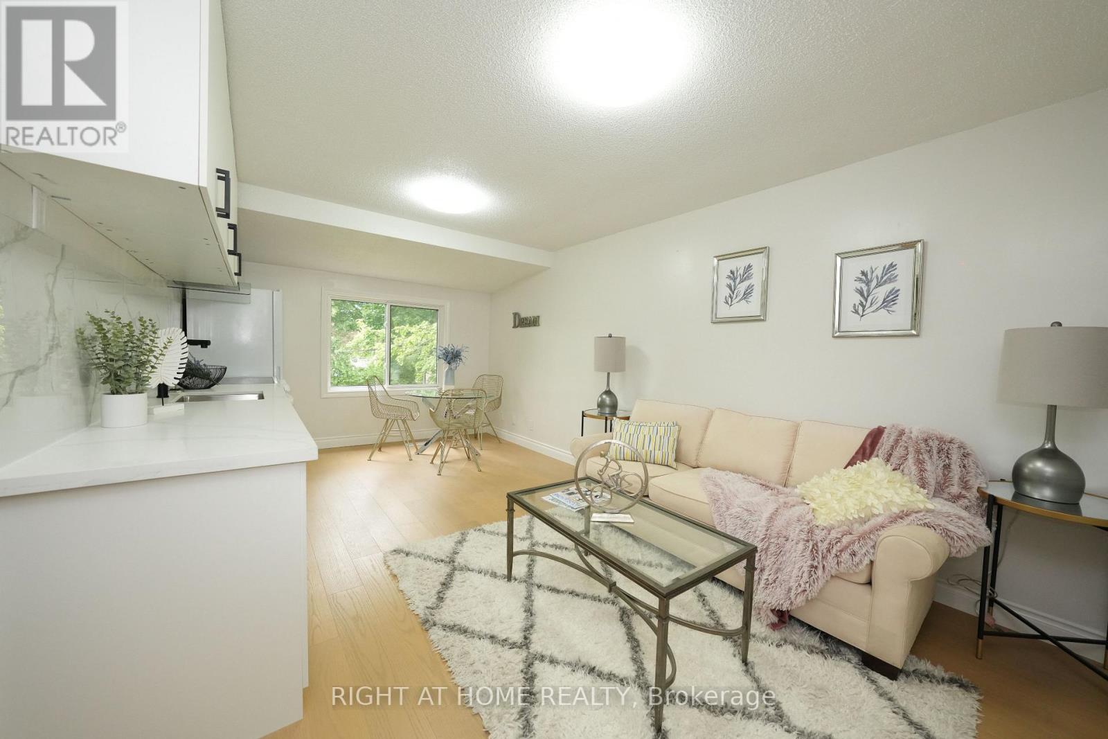 149 Dorset Road, Toronto, Ontario  M1M 2T5 - Photo 2 - E12484140