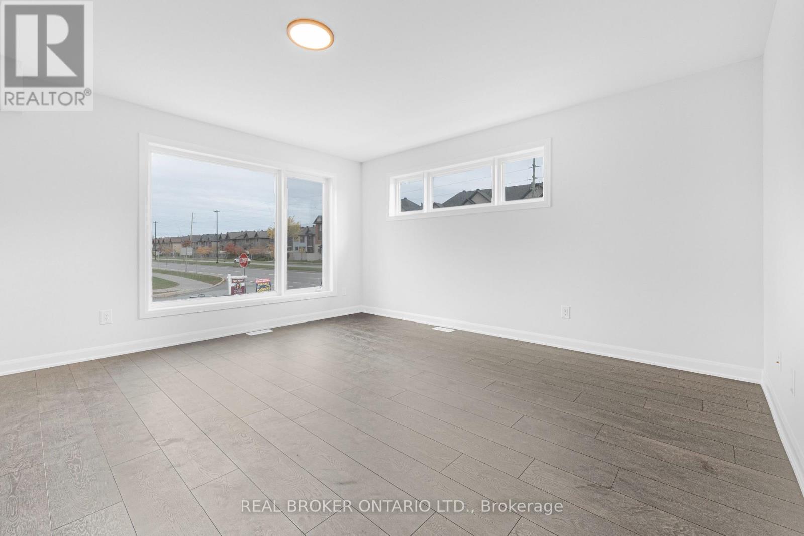 1 - 101 Glenroy Gilbert Drive, Ottawa, Ontario  K2J 7N6 - Photo 6 - X12484146