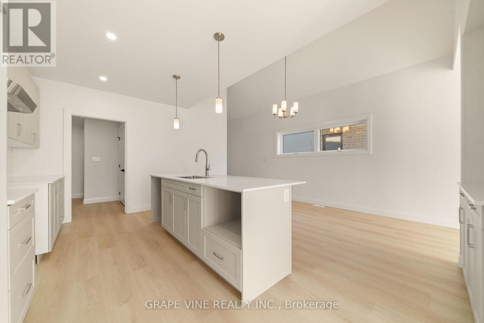 128 Royal Gala Drive, Brighton, Ontario  K0K 1H0 - Photo 10 - X12484177
