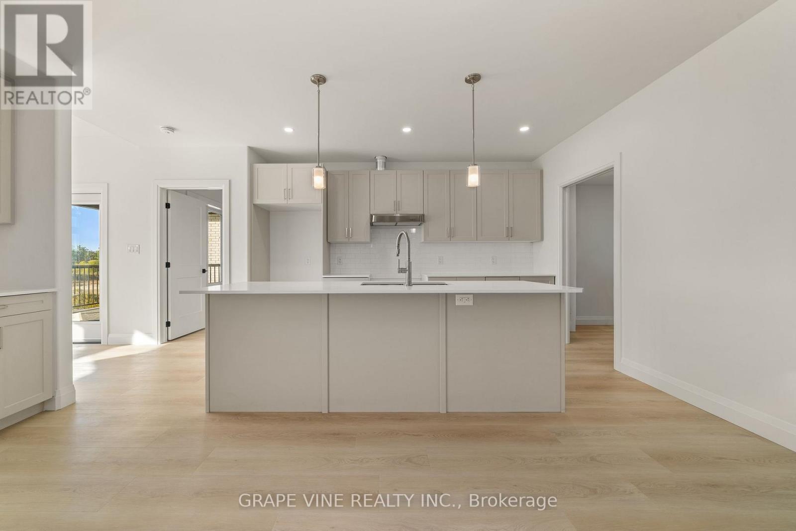128 Royal Gala Drive, Brighton, Ontario  K0K 1H0 - Photo 8 - X12484177