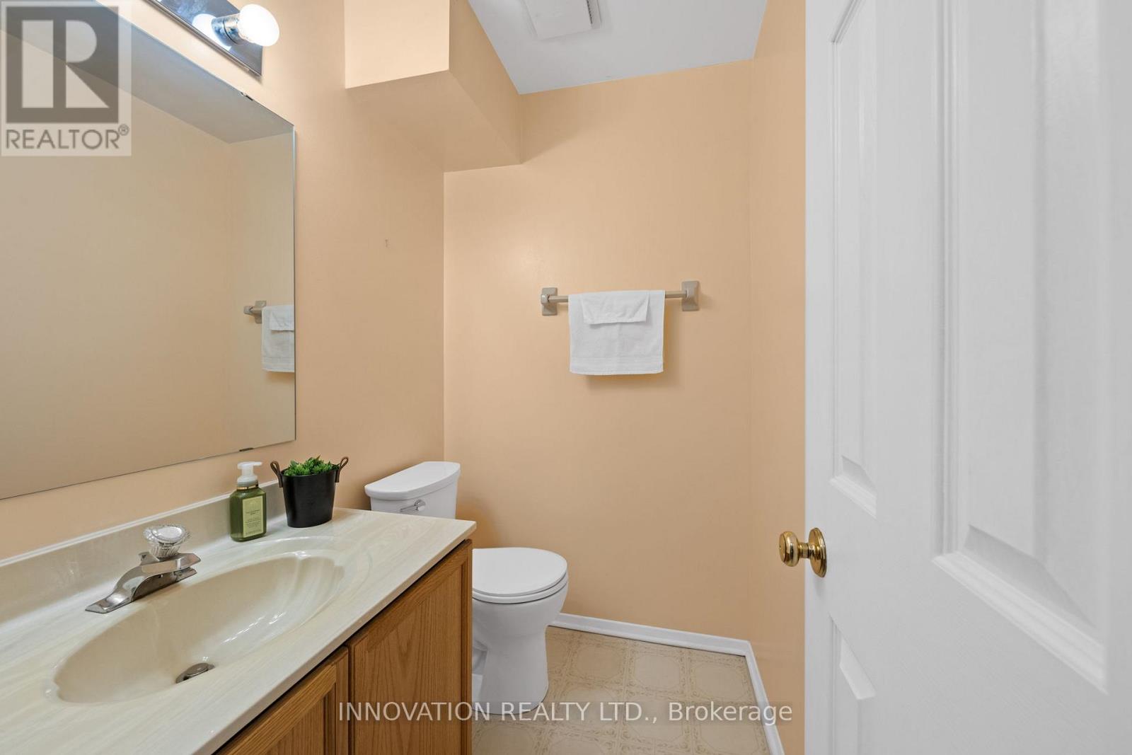 8 - 5 Timberview Way, Ottawa, Ontario  K2H 9M6 - Photo 21 - X12484220